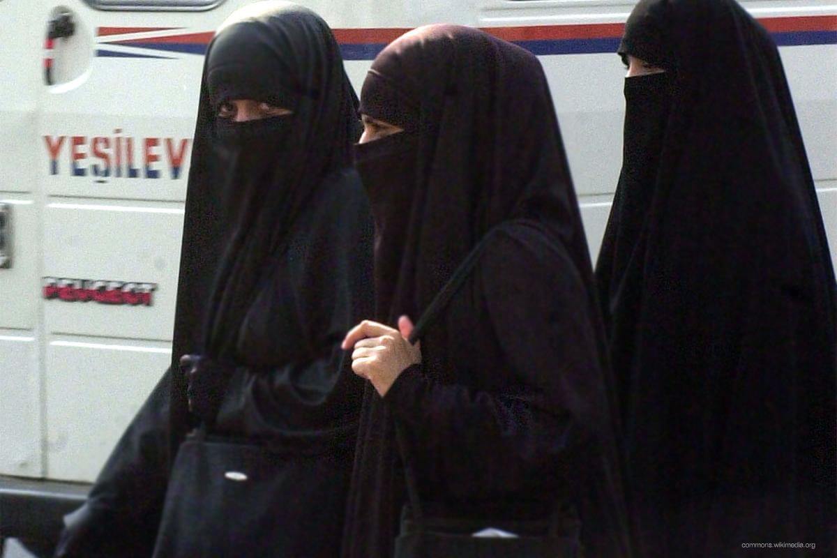 foto niqab donne musulmane, perché le donne musulmane indossano il hijab, perché le donne musulmane portano il velo, perché le donne musulmane portano il hijab, cos'è il hijab, cos'è il velo islamico